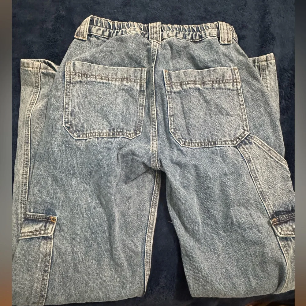 Fashion Nova Relaxed Fit Light Cargo Blue Jeans - Picture 3 of 4